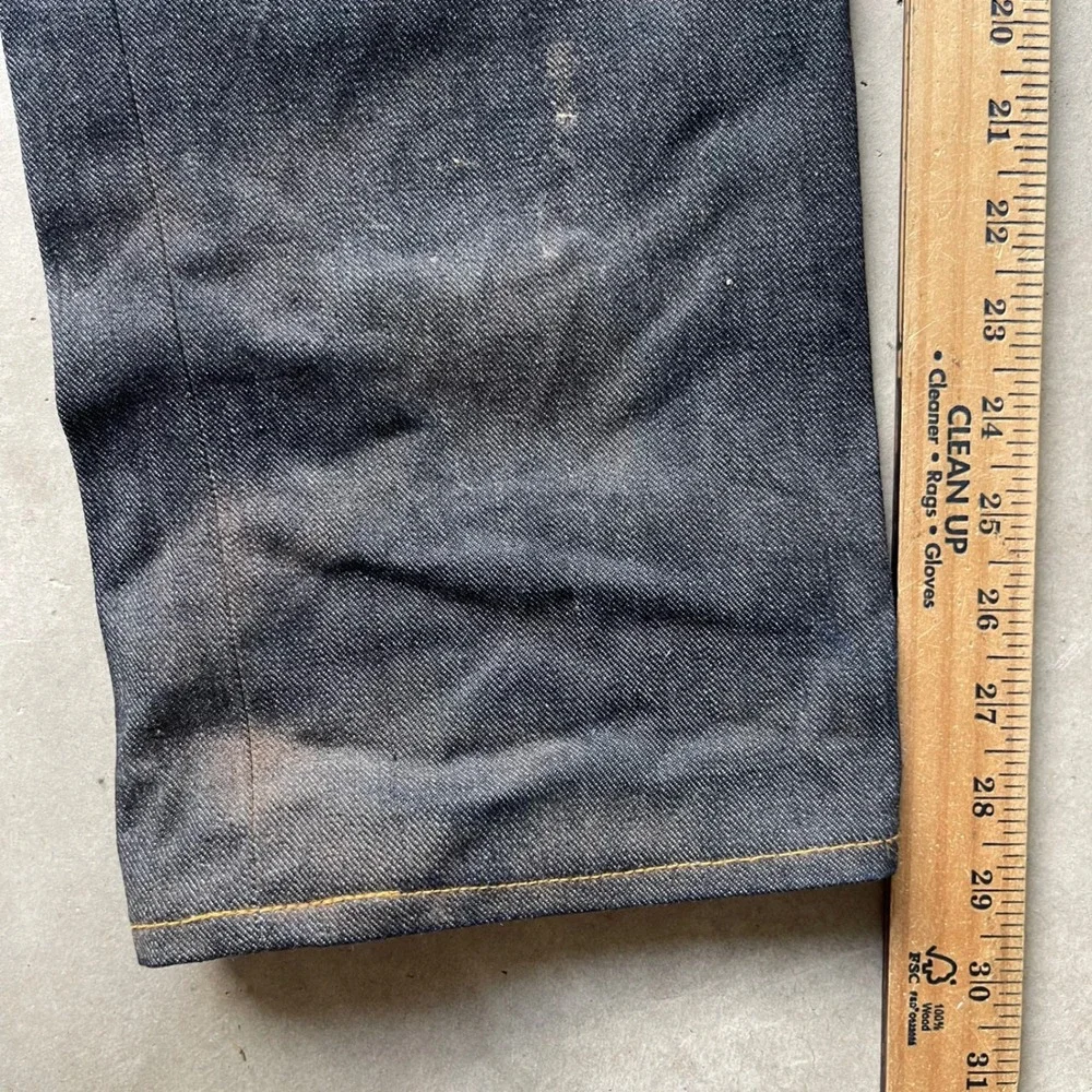 Naked & Famous Left Hand Twill Selvedge Raw Denim Jeans Indigo Mens 34 x 30